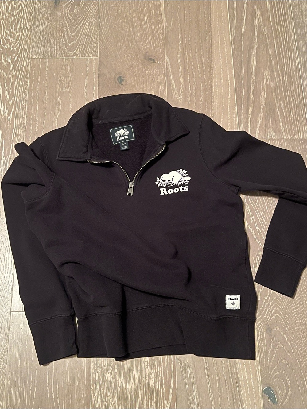Women’s Roots Black Quarter-Zip Sweatshirt US S